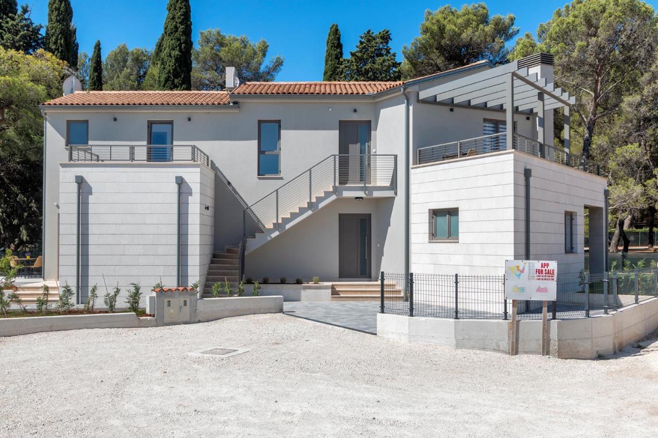 Villa Pinia Fažana Exterior foto